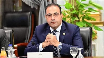رئيس لجنة الشباب والرياضة يطمئن على بعثة الأهلي في المونديال
