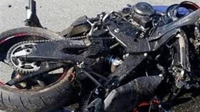  مصرع شاب في انقلاب موتوسيكل بطريق الفيوم القاهرة