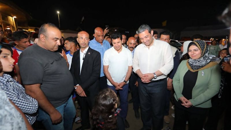 محافظ دمياط ووزير الشباب يشهدان عرضا للياقة البدنية