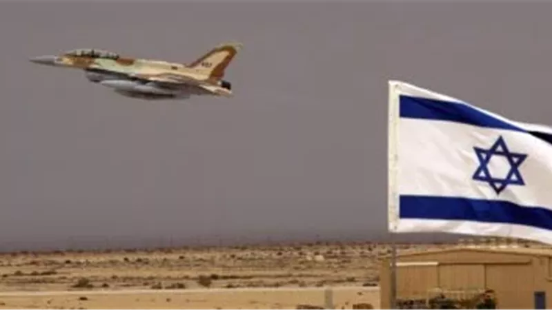 إسرائيل تهاجم إيران 