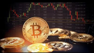انخفاض أسعار العملات المشفرة اليوم الجمعة بسبب أسعار الفائدة الأمريكية