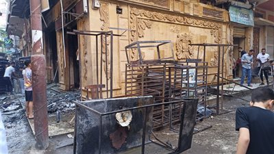 دون خسائر بشرية.. السيطرة على حريق هائل داخل فرن أفرنجي بالمحلة