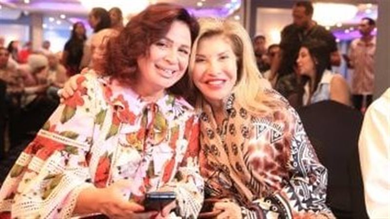 إلهام شاهين وهالة سرحان