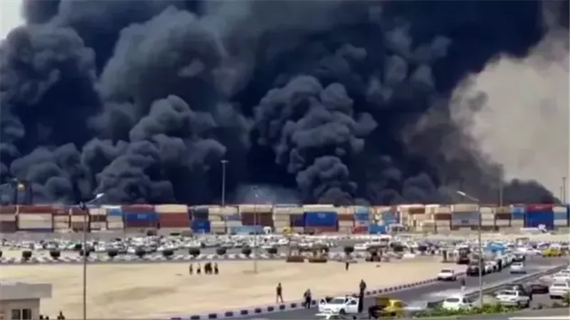 نشوب حرائق في منشآت حقل بارس الجنوبي للغاز بإيران