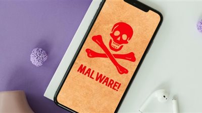 قبل ما تندم.. احذف هذه التطبيقات من هاتفك فورا قبل أن تسرق أموالك