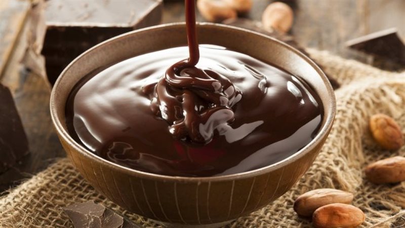 طرية تحضير صوص الشوكولاتة 
