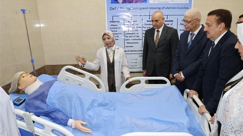 جانب من افتتاح المعهد الفني للتمريض 