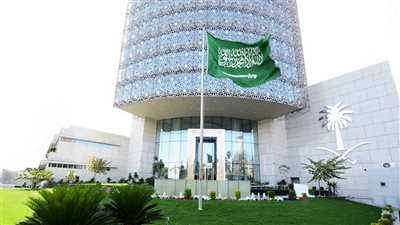 سفارة السعودية بالقاهرة تعلن زيادة أيام لقاء السفير بالمواطنين لـ3 أيام أسبوعيًا