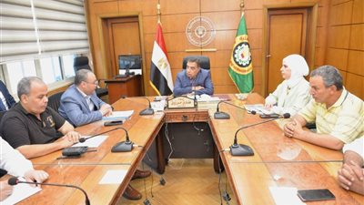 محافظ الدقهلية يناقش تعديل الحدود الإدارية مع المحافظات الأخري