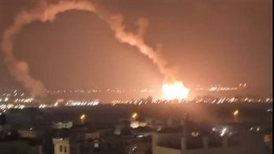  إيران تمطر تل أبيب بمجموعة صواريخ وسقوط عددا منها في وسط إسرائيل