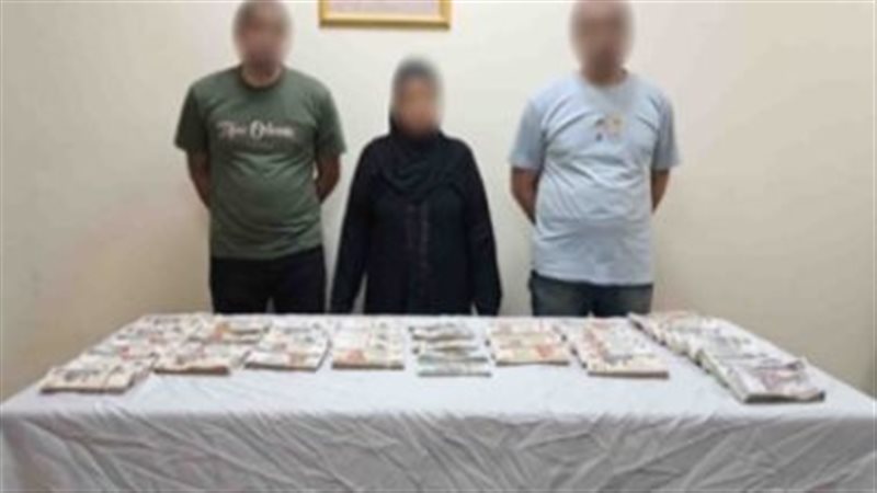 المتهمين عقب القبض عليهم