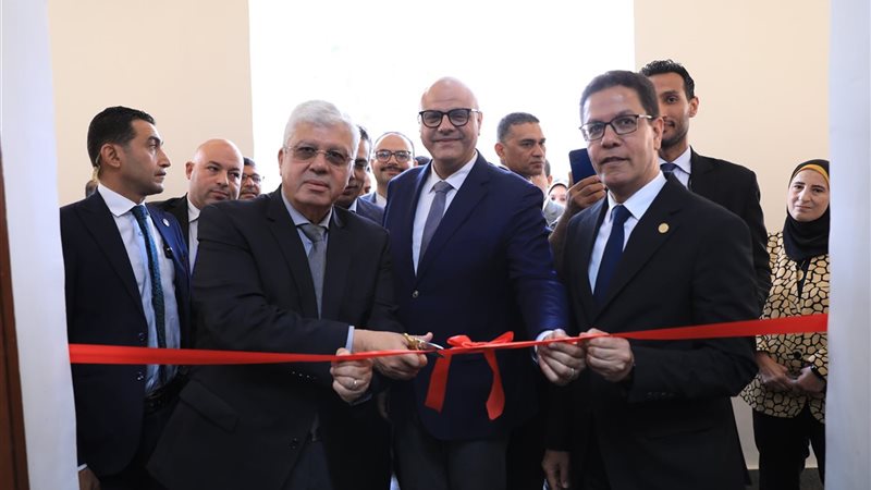 وزير التعليم العالي يفتتح مشروعات بالقليوبية