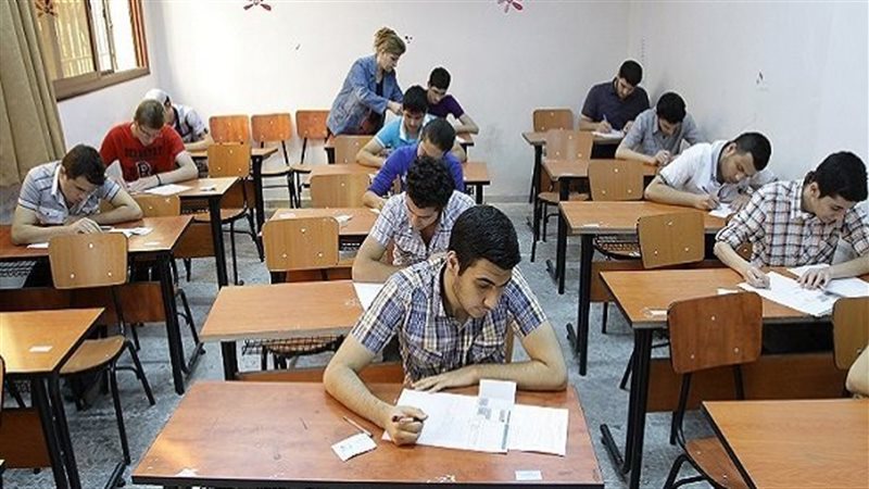 طلاب الثانوية العامة 