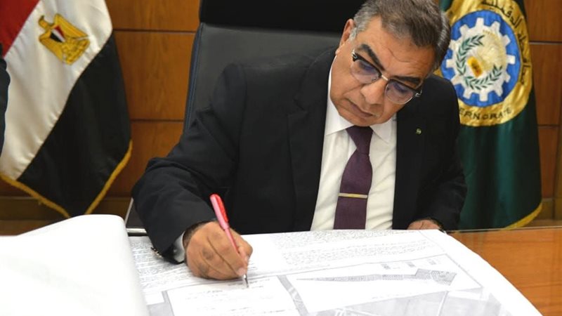 اللواء طارق مرزوق محافظ الدقهلية