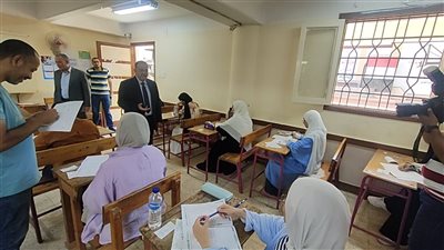 55 سؤالا.. طلاب الثانوية العامة يؤدون امتحان اللغة العربية الأحد المقبل