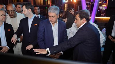 وزير السياحة يفتتح أول فندق للفنون بمصر وإفريقيا.. تفاصيل