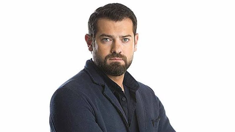 عمرو يوسف