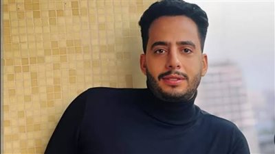 عصام السقا: «ريستارت» يناقش استخدام الإنترنت بشكل خطأ لكسب الأموال
