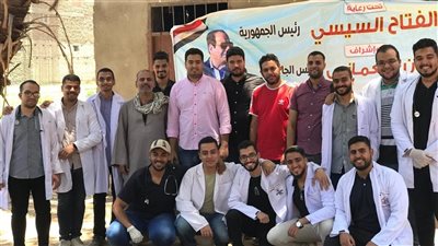 جامعة سوهاج تطلق قافلة بيطرية بقرية تونس.. صور