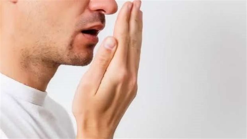 وصفات طبيعية للتخلص من رائحة الفم الكريهة