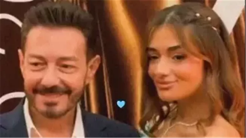 ملك ووالدها أحمد زاهر 