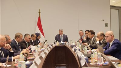 وزير السياحة يترأس اجتماع مجلس إدارة هيئة المتحف المصري الكبير