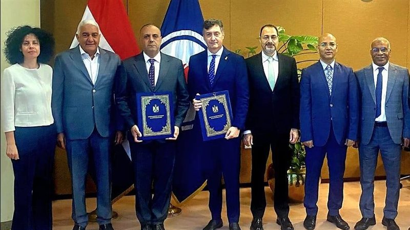 اتفاق رئيس هيئة البترول وIEOC