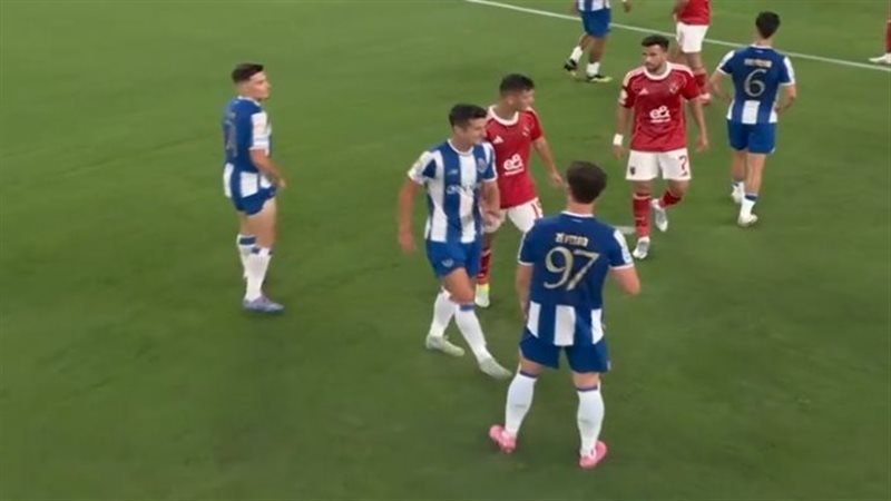 الأهلي وبورتو