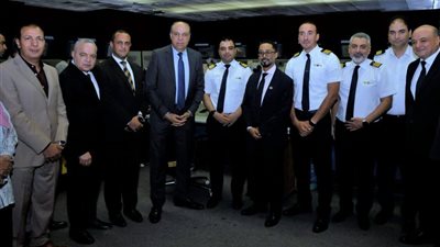 وزير الطيران: المراقبون الجويون المصريون واجهوا التحديات بكفاءة واحترافية