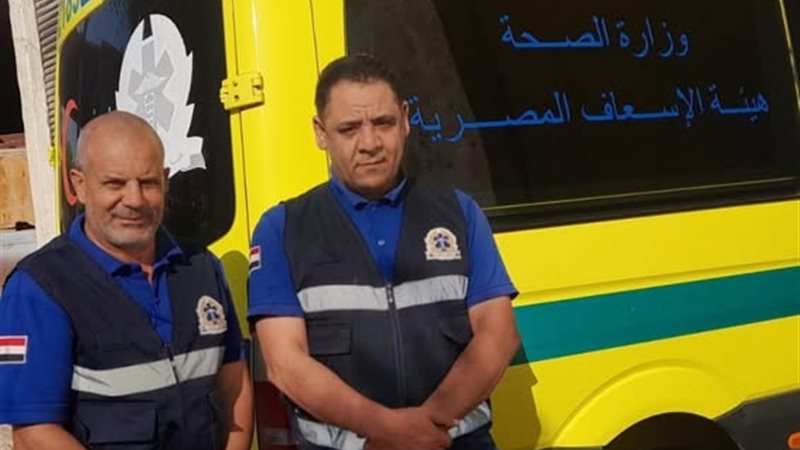 مسعفي سيارة الإسعاف 