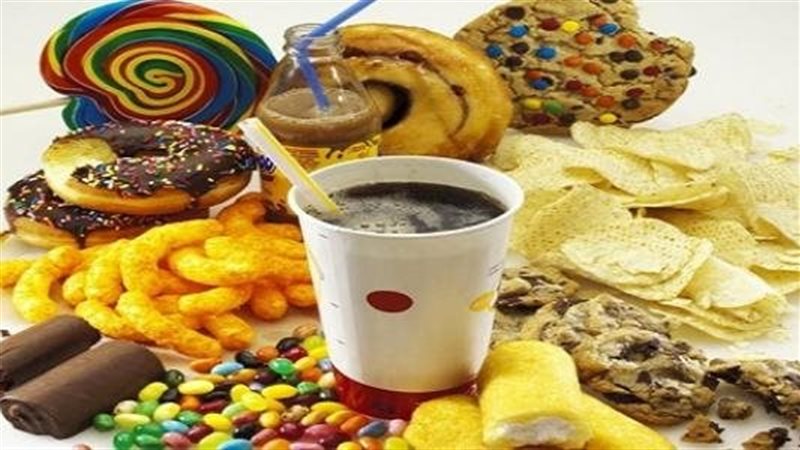 أطعمة ومشروبات تُضعف الحيوية وتُجهد الجسم