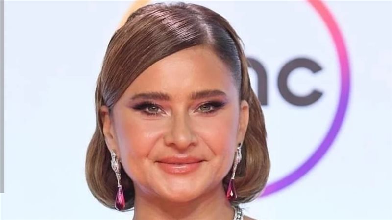 نيللي كريم 