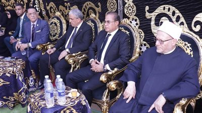 وفد من حزب الجبهة الوطنية يقدم العزاء لأسر ضحايا حادث المنوفية 