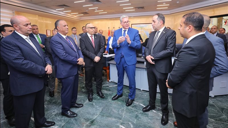 جولة وزير البترول