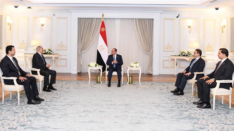 الرئيس عبدالفتاح السيسي والمشير حفتر