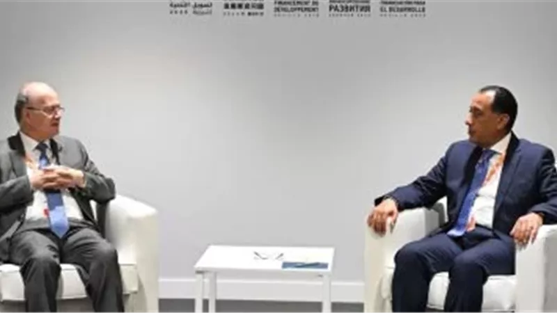 رئيس الوزراء ونظيره الفلسطيني
