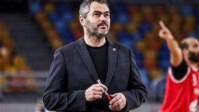 بعد رحيل بوش.. الأهلي يبدأ رحلة البحث عن مدربا جديدا لفرع السلة