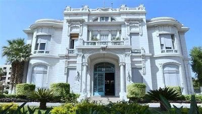 السيطرة على حريق محدود داخل كشك بجامعة عين شمس 