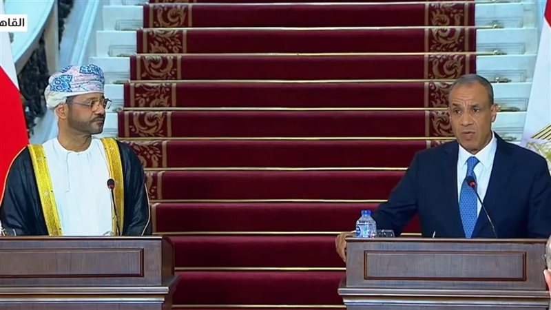 مؤتمر وزير الخارجية ونظيره العماني