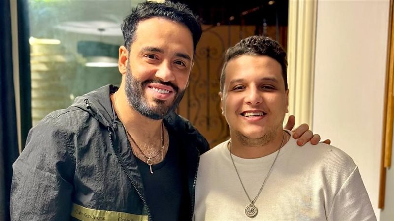 رامي جمال مع الشاعر مصطفى ناصر