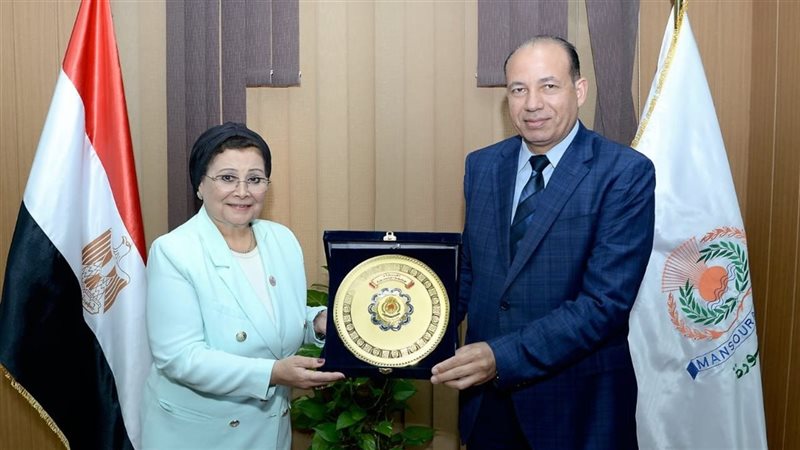 الدكتورة عبلة الألفي