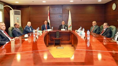 بالتشكيل الجديد.. المستشار محمد الشناوي يجتمع مع المجلس الأعلى للنيابة الإدارية 