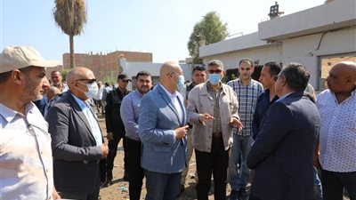 محافظ الجيزة يكلف برفع القمامة وأعمال تطهير مصرف الحفرية