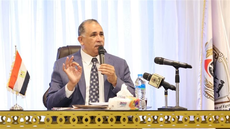 اجتماع نقيب المحامين ونقباء الفرعيات بشأن أزمة الرسوم القضائ