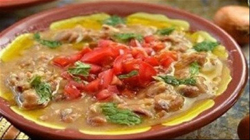 طريقة تحضير الفول بالزيت الحار 