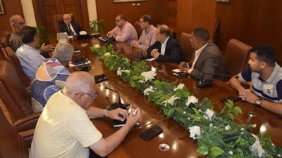 محافظ بورسعيد يتابع مجمع الصناعات الثالث جنوب بورسعيد