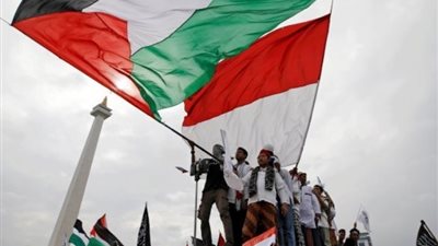 معركة الدولار مقابل السلام.. 200 مليون إندونيسي على خط مقاطعة داعمي إسرائيل