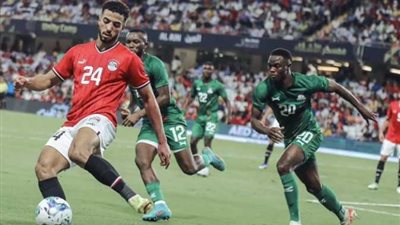 ألفريد شافاني الجنوب إفريقي يدير مباراة مصر وجيبوتي في تصفيات المونديال