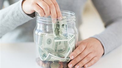 كيفية التحويل من حسابك الجاري إلى توفير