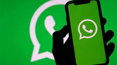«الواتساب» يُذكر المستخدمين بخاصية المكالمات الجماعية